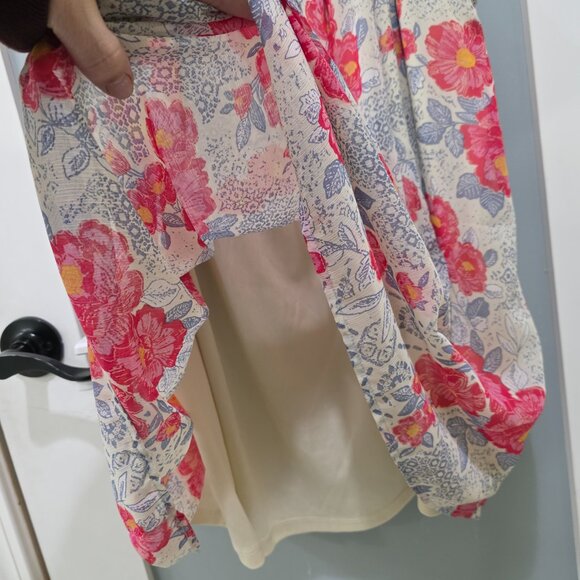 Torrid Floral Tank Top 4X Blue Pink Plus Size Sleeveless Blouse - Picture 8 of 10